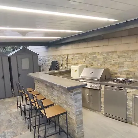 Casa De Invitados De Jacky & Fredy 別荘 *