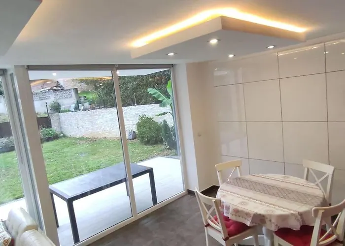 Casa De Invitados De Jacky & Fredy * El Astillero